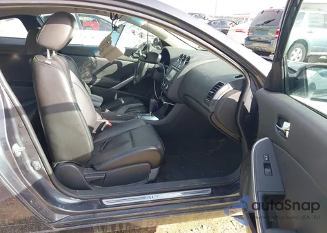 2011 Nissan Altima 3.5 Sr z USA, uszkodzony, nr VIN 1N4BL2EP8BC177565